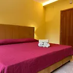 Affittacamere Cconforthotels Murat Garden