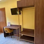 Affittacamere Cconforthotels Murat Garden 3*