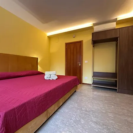 Cconforthotels Murat Garden בארי