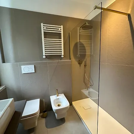 בית הארחה Cconforthotels Murat Garden בארי